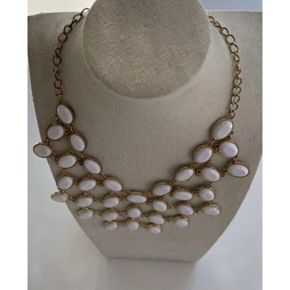 Vintage Estate Necklace Gold Tone Chain Bib Style Statement White Oval Gems 20” - Picture 7 of 10